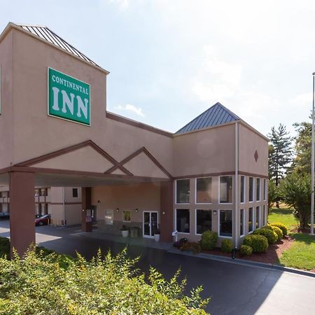 Continental Inn - Charlotte Bagian luar foto